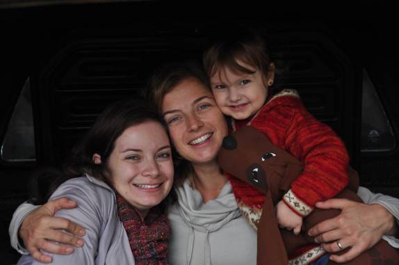 Com a Dani e a Luiza em Curitiba, no Paraná